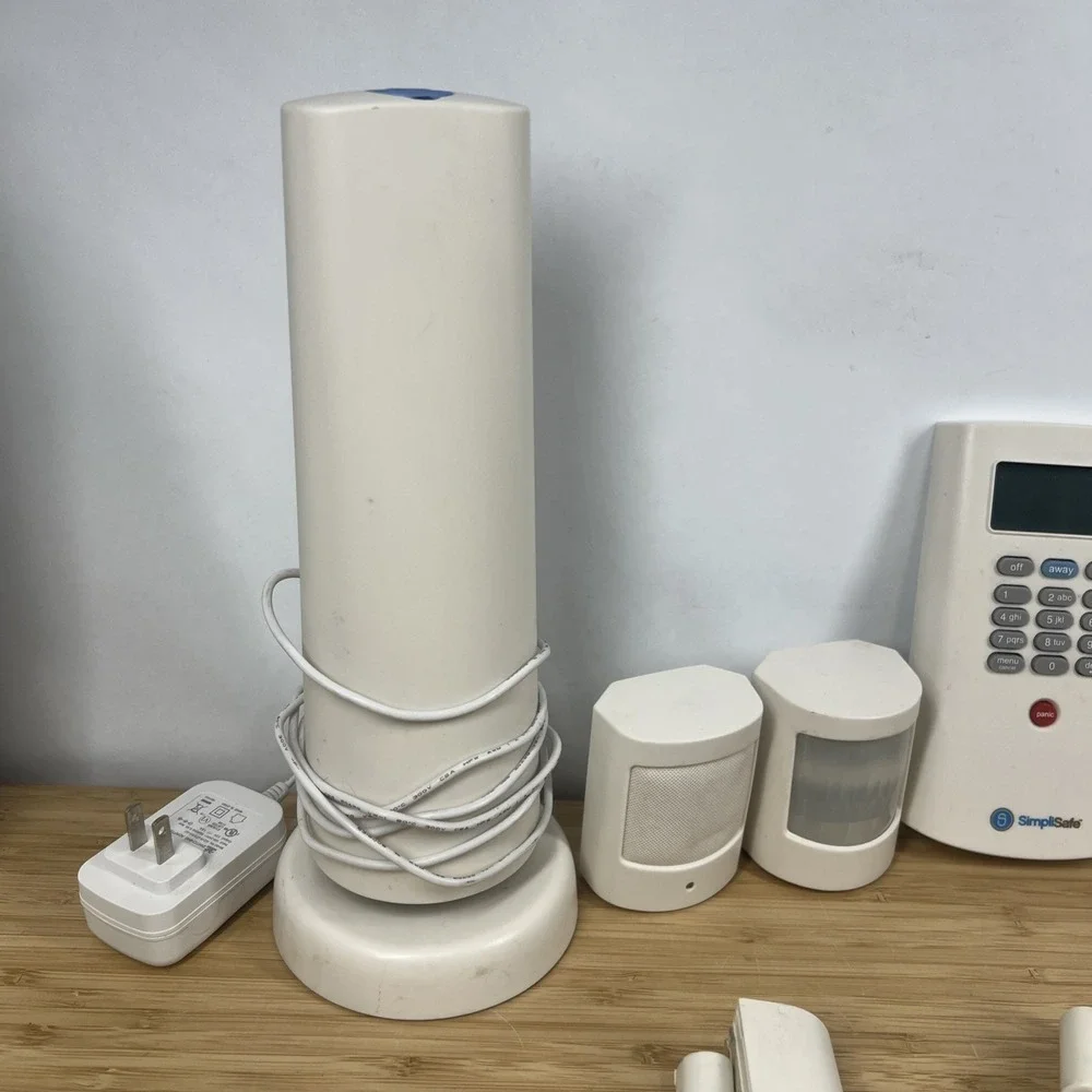 SimpliSafe BS2000 1st Generation Home Security System Keypad Sensors Lot